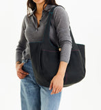 Joya Tote, Cyndi
