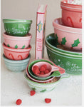 Holiday Measuring Cups